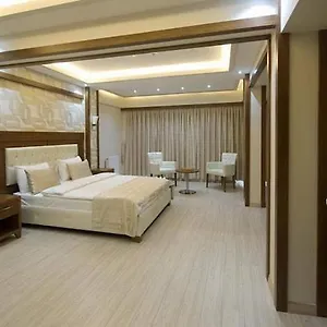 asmali-mescit-suites.istanbul-turkeyhotels.com/
